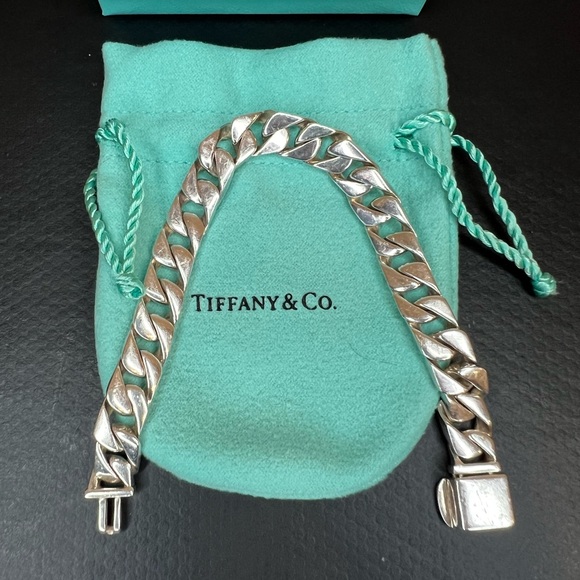 Authentic Tiffany & Co. Sterling Silver Curb Chain Bracelet - Picture 6 of 12